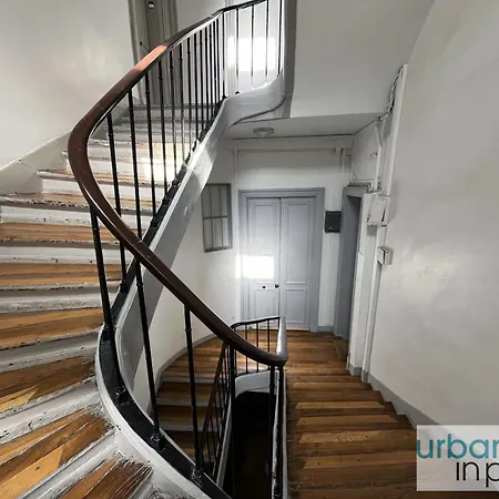 Apartment Urban Flat 94 - Beautiful Flat Coco Chanel In